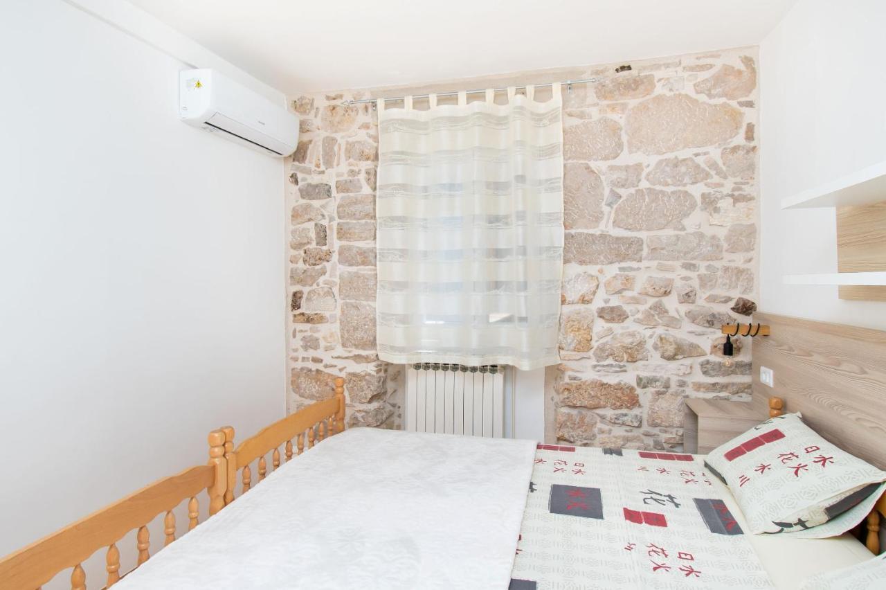Apartment Julija Vodice Dış mekan fotoğraf