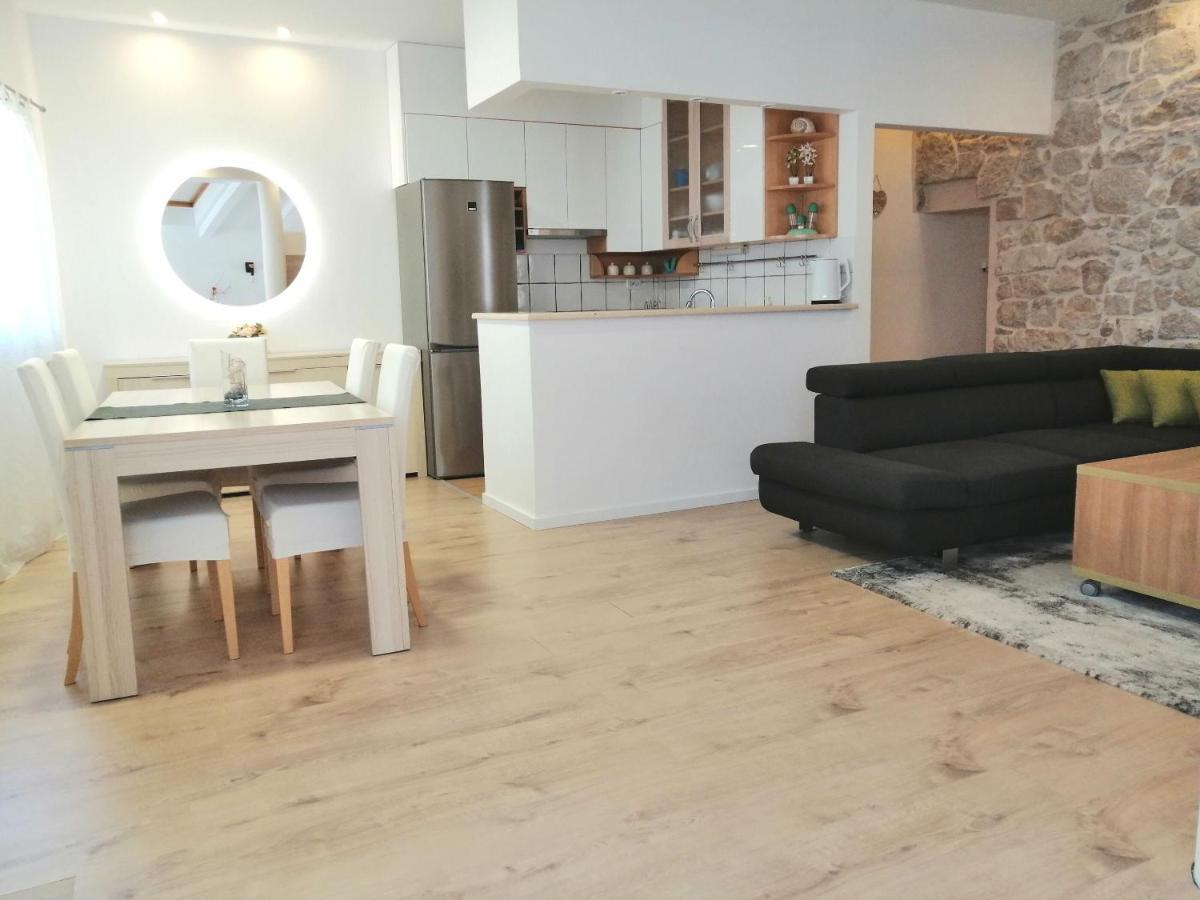 Apartment Julija Vodice Dış mekan fotoğraf